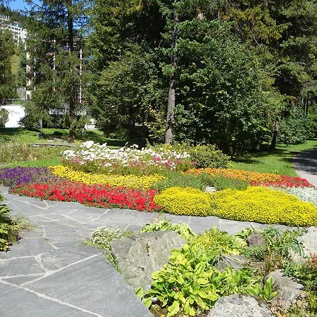 Parkresidenz Kurgartenstrasse * Davos